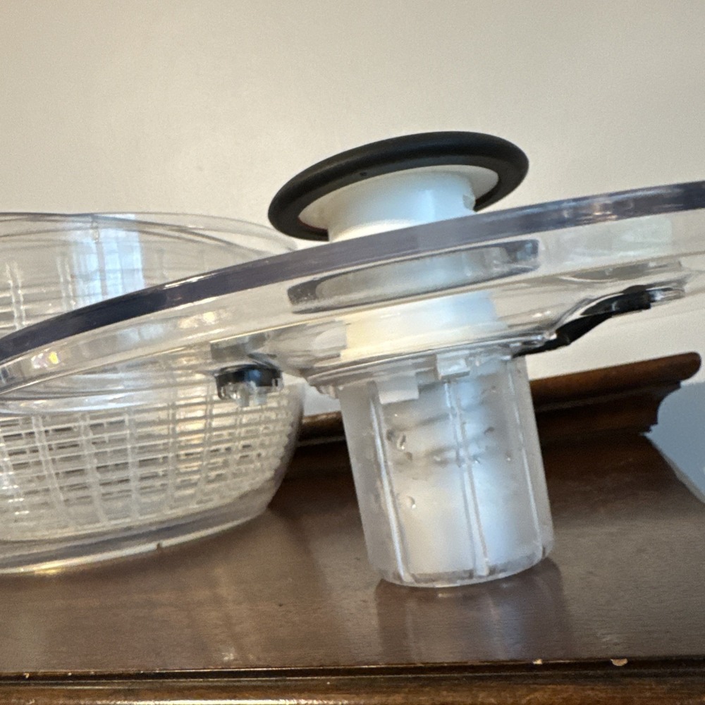 OXO Salad Spinner - Clear With Black Button 10.5" - Picture 10 of 13